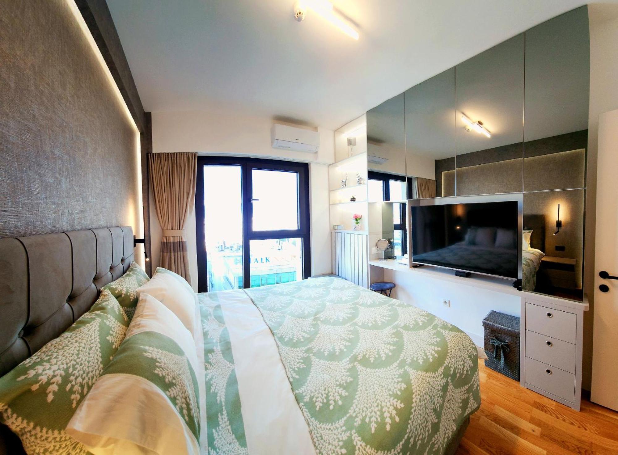 Diamond Residences 10Th Fl. Lux Apt. W/ City View Skopje Bagian luar foto