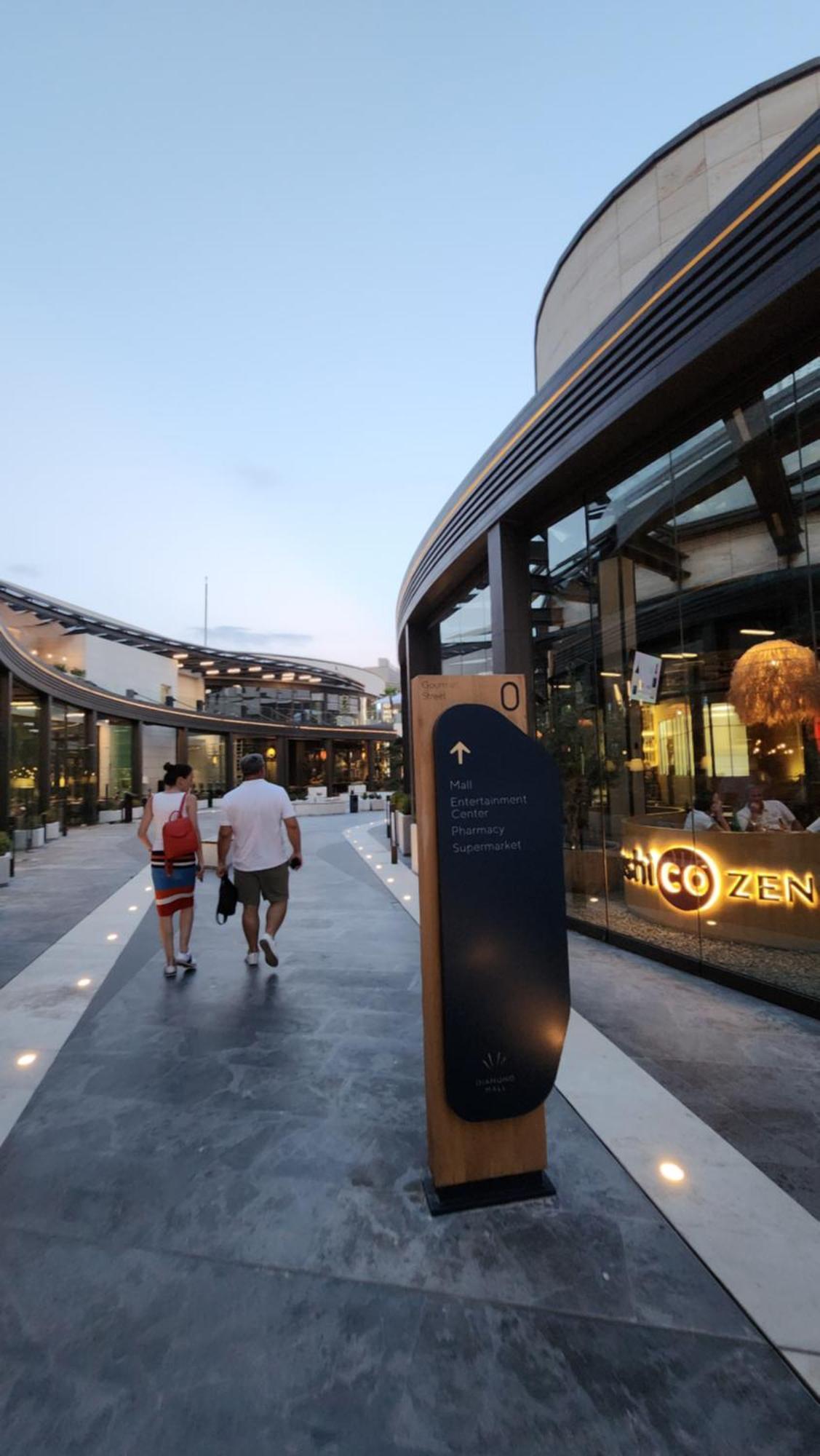 Diamond Residences 10Th Fl. Lux Apt. W/ City View Skopje Bagian luar foto